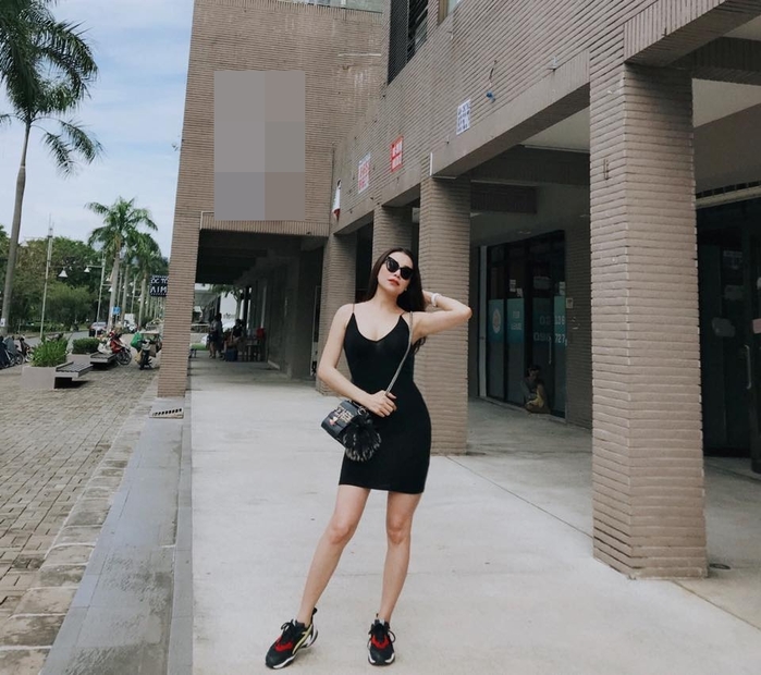 Những “bà mẹ bỉm sữa” của Vbiz sở hữu vòng eo hút mắt