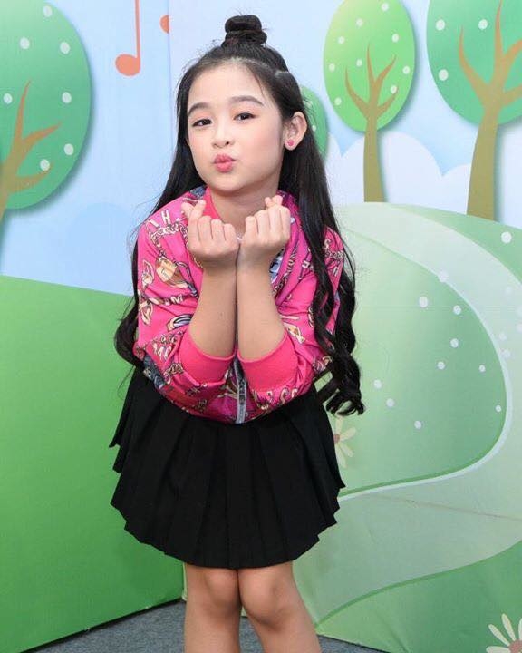 Nhung e be vang cua Vbiz: Be duoc du doan la Hoa hau, be se la sieu sao catwalk