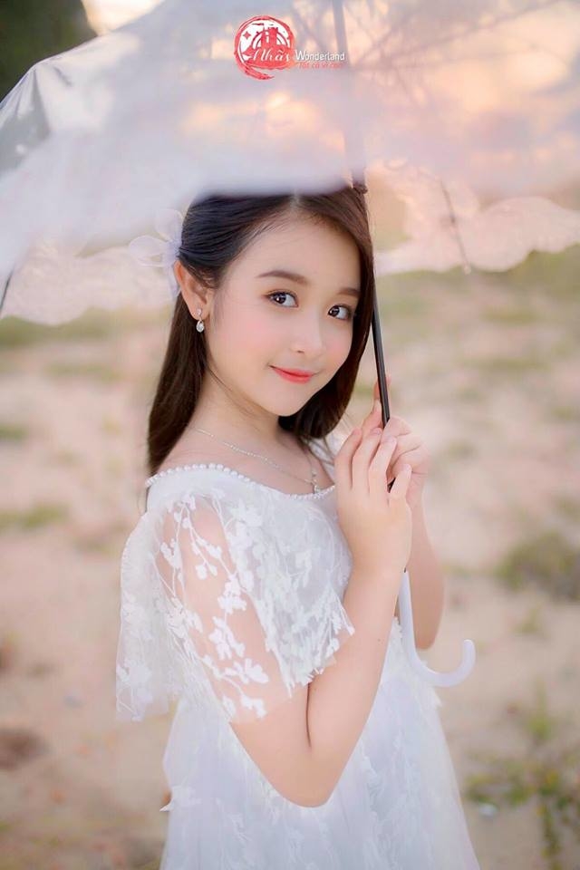 Nhung e be vang cua Vbiz: Be duoc du doan la Hoa hau, be se la sieu sao catwalk