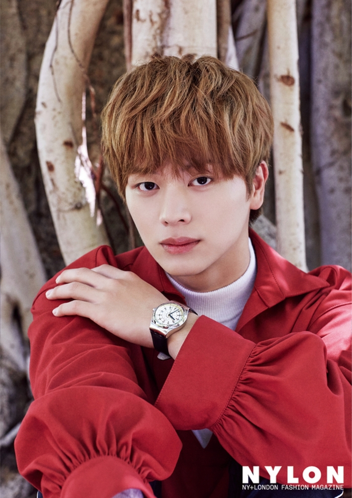 Những gương mặt sao Kpop được chứng nhận tỉ lệ vàng không có gì để sửa