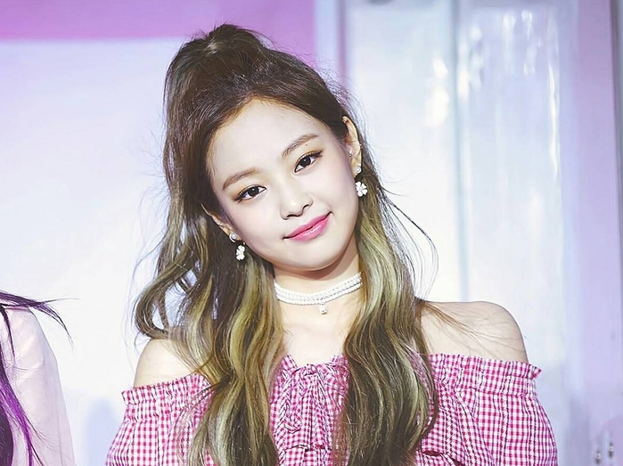 Những mỹ nhân Kpop chứng minh sở hữu mặt tròn cũng tạo nên cơn sốt