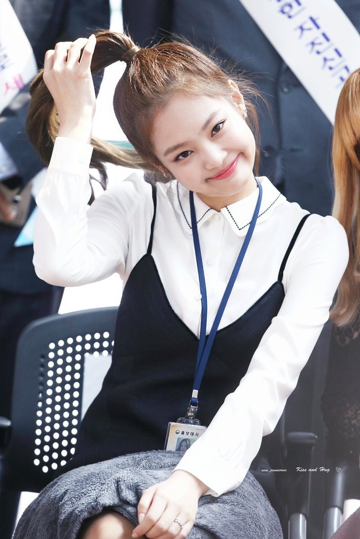 Những mỹ nhân Kpop chứng minh sở hữu mặt tròn cũng tạo nên cơn sốt
