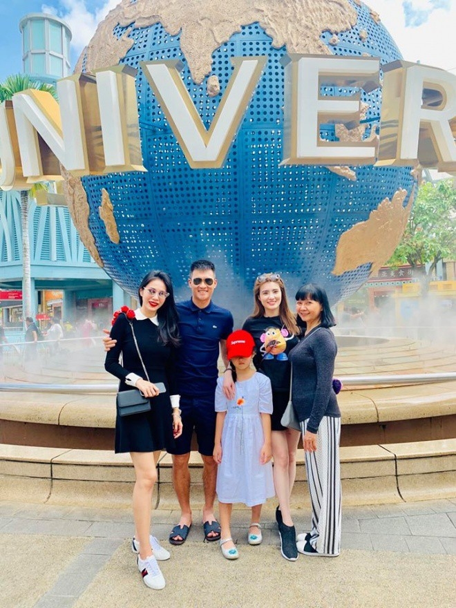 Những nhóc tì giấu mặt hút sóng truyền thông nhất showbiz Việt