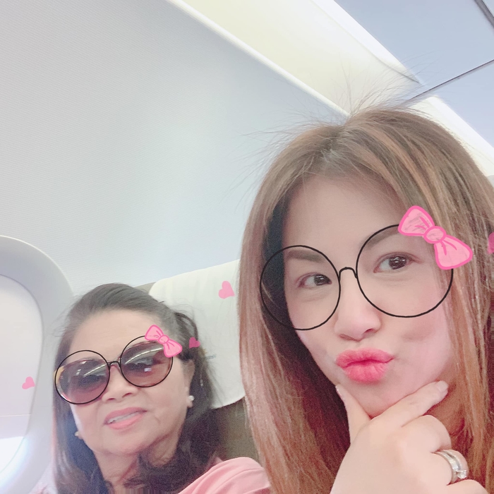 Cuộc sống của nữ ca sĩ bị Vy Oanh tố cướp nồi cơm