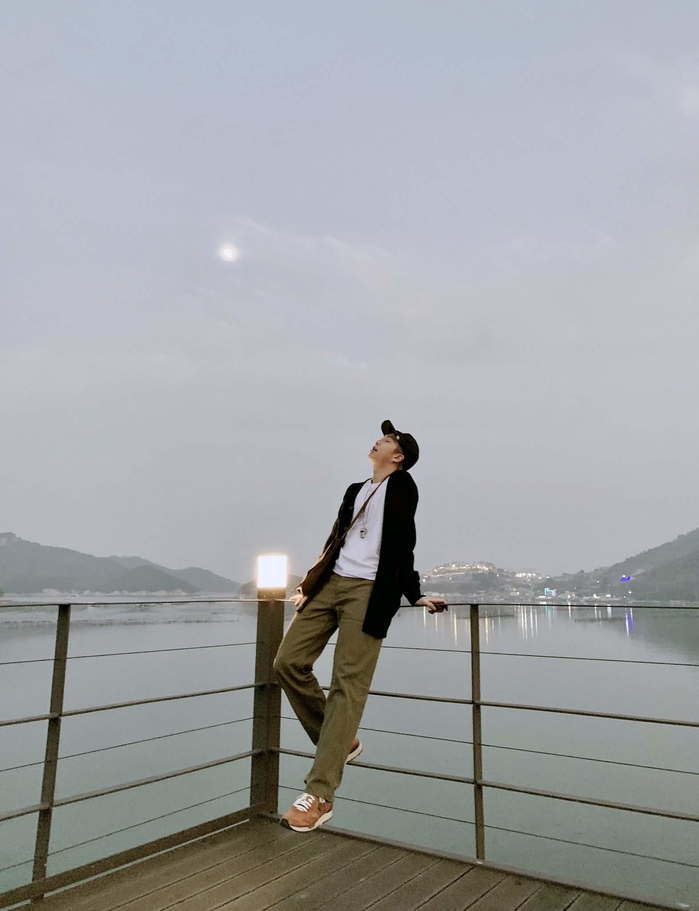 RM nói gì về vị trí trưởng nhóm của mình trong BTS?