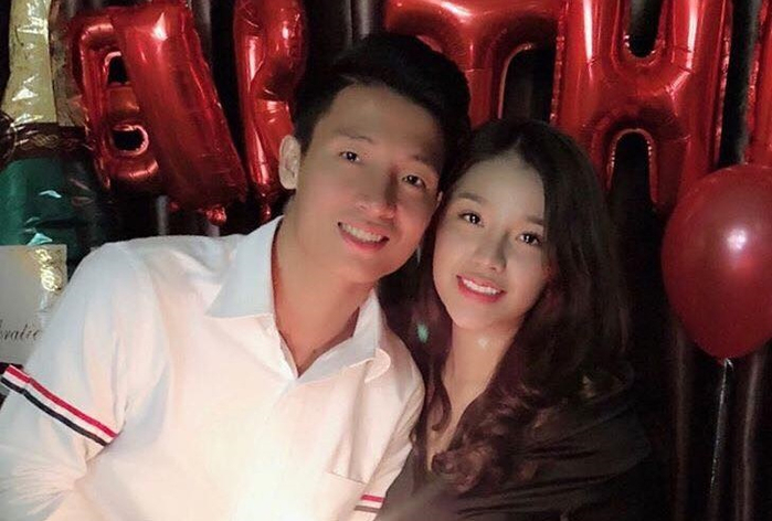 Sau đúng 1 năm Bùi Tiến Dũng lại ghi đậm dấu ấn lịch sử, bạn gái vỡ oà
