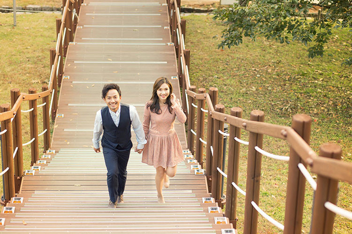 Sau gần 1 tháng về chung nhà, Tiến Đạt khoe ảnh cưới chụp tại Hàn Quốc
