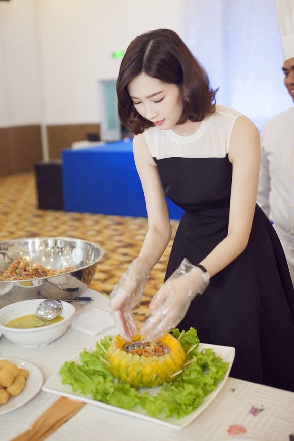 So tài nội trợ của 3 nàng dâu nhà giàu: Hà Tăng, Lan Khuê, Thu Thảo?