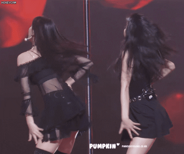 Sự kiện Kpop cuối năm: Người thể hiện xuất sắc, người gây phản cảm