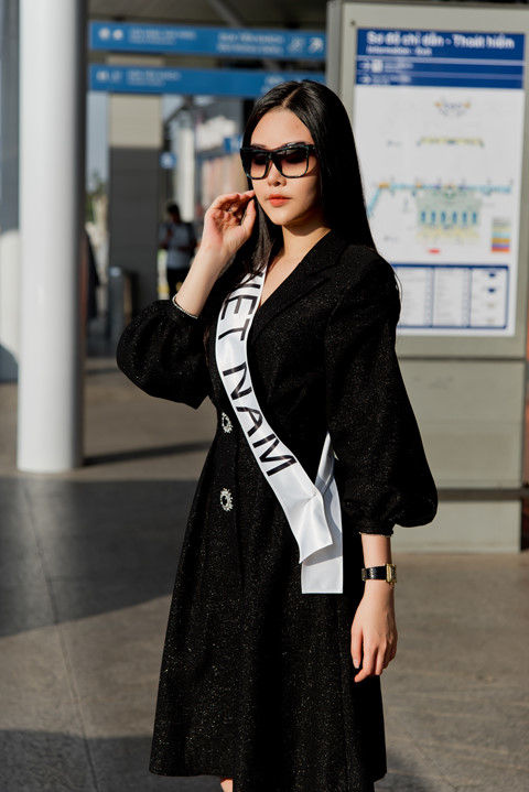 Lê Âu Ngân Anh bấp chấp thi Miss Intercontinental