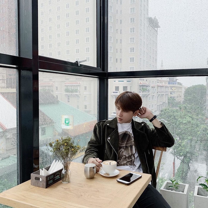 Tết này không lo thiếu hình sống ảo bởi Sài Gòn có vô vàn góc cafe đẹp