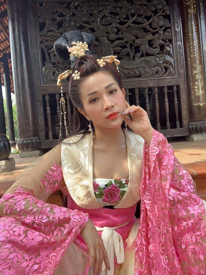 Thế hệ kiều nữ mới của làng hài