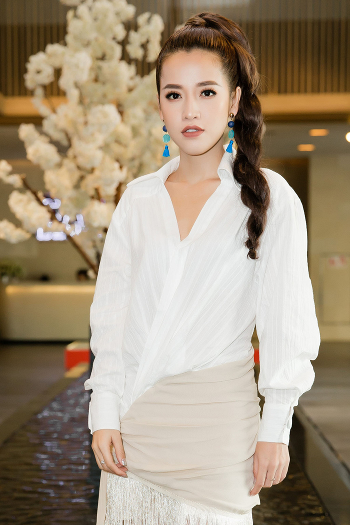 Thế hệ kiều nữ mới của làng hài