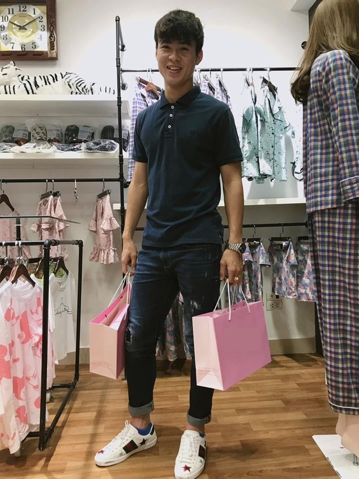 Thú chơi đồ hiệu cực “gắt” của tuyển Việt Nam
