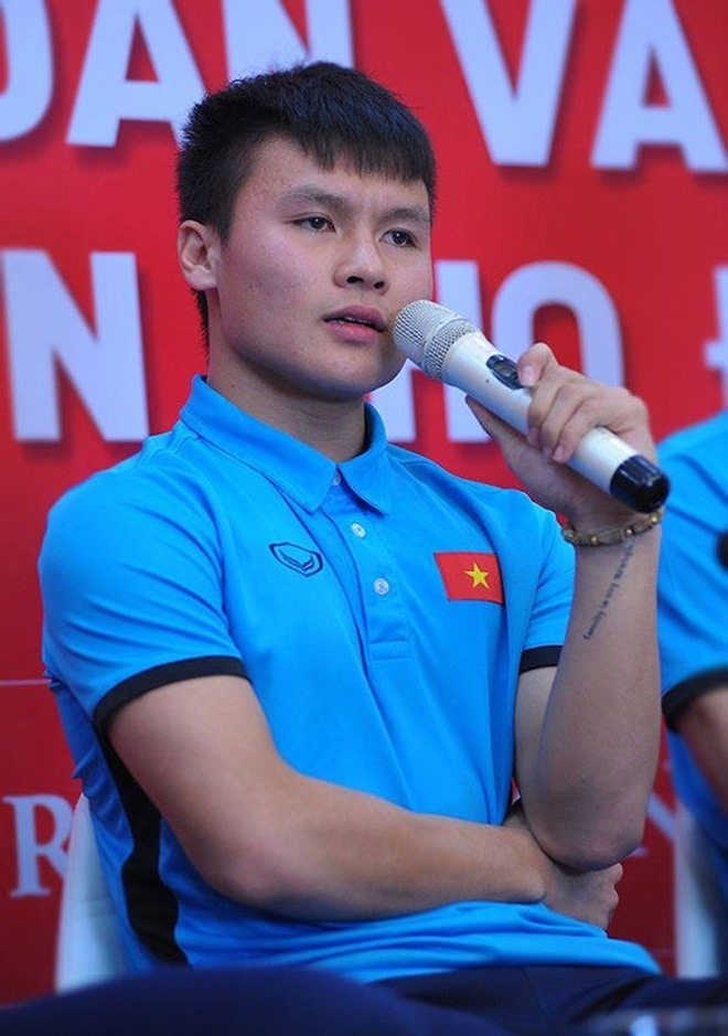 Tiết lộ ý nghĩa hình xăm đặc biệt của Công Phượng và Quang Hải
