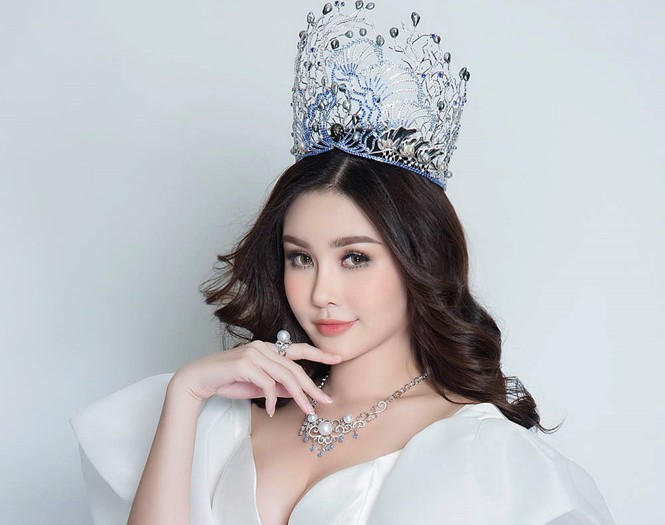 Trước Lê Âu Ngân Anh loạt mỹ nữ “ bỏ quên” giấy thông hành vẫn đi thi