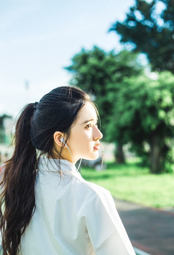 Tử vi tuần mới 21/1 – 27/1: Tỵ may mắn trong công việc, Hợi gặp bất lợ