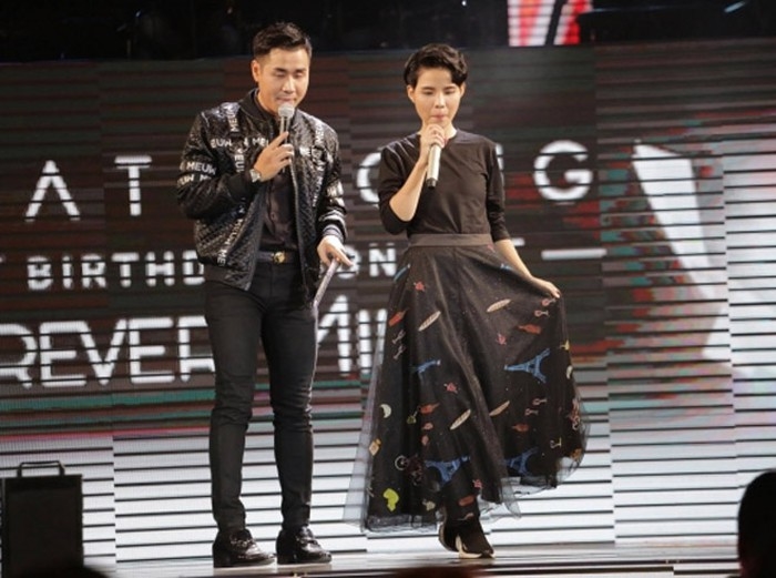 Vu Cat Tương va cau hoi gay soc dau nam: Ai la stylist cho chi ay vay