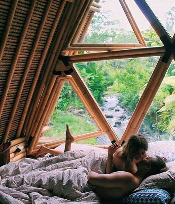 11 lý do bạn nên làm chuyện ấy nhiều hơn