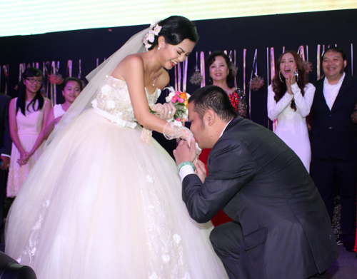 Những mối tình kéo dài của sao Việt