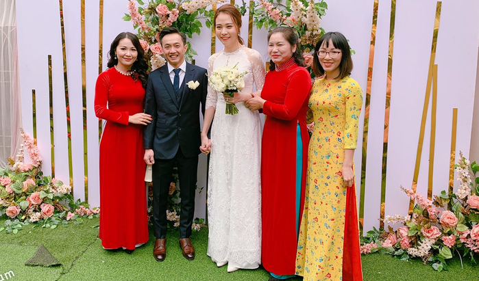 4 cô vợ chân dài Vbiz được khen tinh ý của showbiz Việt