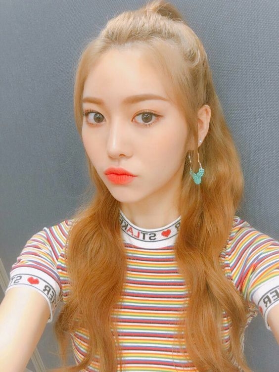 4 idol nữ được bầu chọn là “ngôi sao tiềm năng nhất 2019”: Black Pink