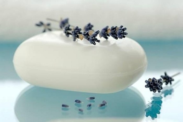 6 thói quen khi tắm khiến làn da bị tổn thương nặng nề