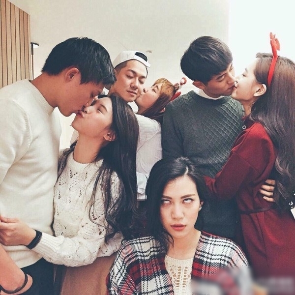 7 dấu hiệu của những kẻ có bồ là quên mất bạn