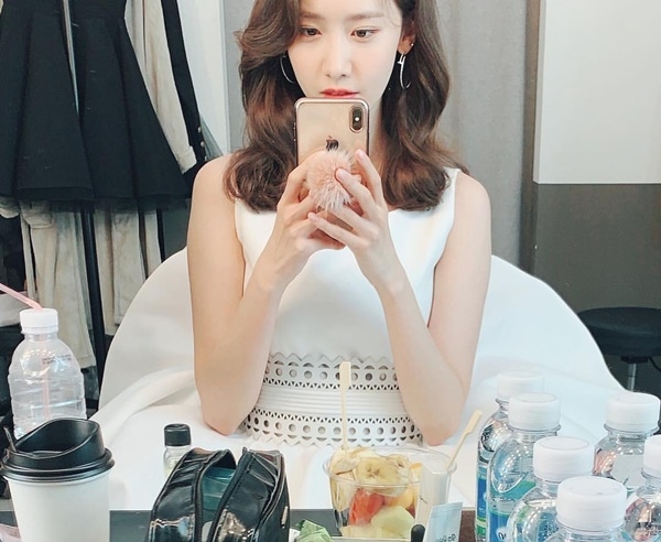 Ảnh hot sao Hàn: Song Hye Kyo và Han Ye Seul đụng váy chan chát