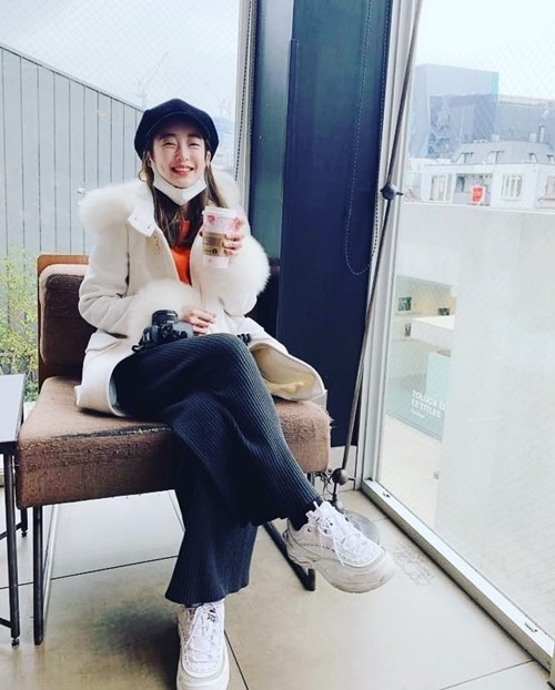Ảnh hot sao Hàn: Song Hye Kyo và Han Ye Seul đụng váy chan chát