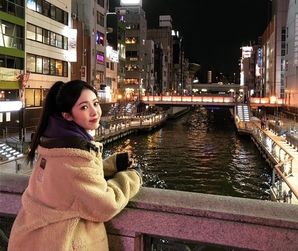 Ảnh hot sao Hàn: Song Hye Kyo và Han Ye Seul đụng váy chan chát