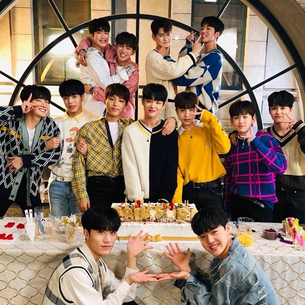 Ảnh hot sao Hàn: Nam Joo Hyuk khoe vẻ điển trai