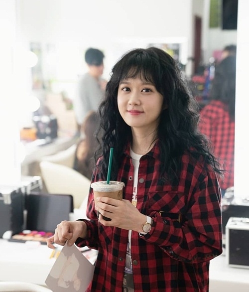 Ảnh hot sao Hàn: Song Hye Kyo và Han Ye Seul đụng váy chan chát