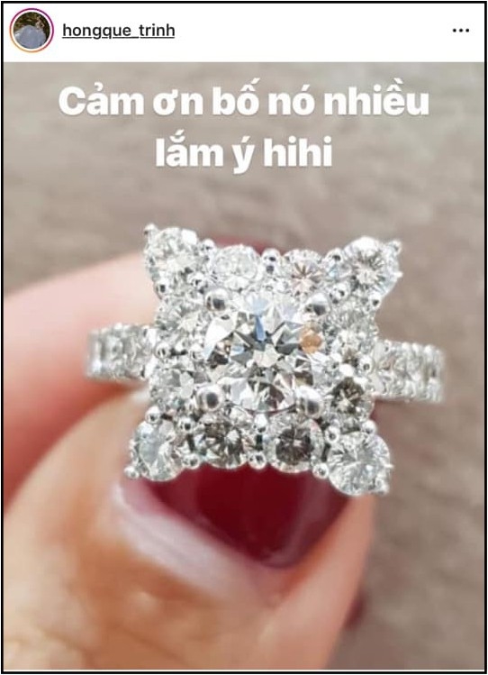 Bẽ bàng những lần sao Việt bị bóc mẽ mượn hình, kê giá “sống ảo”