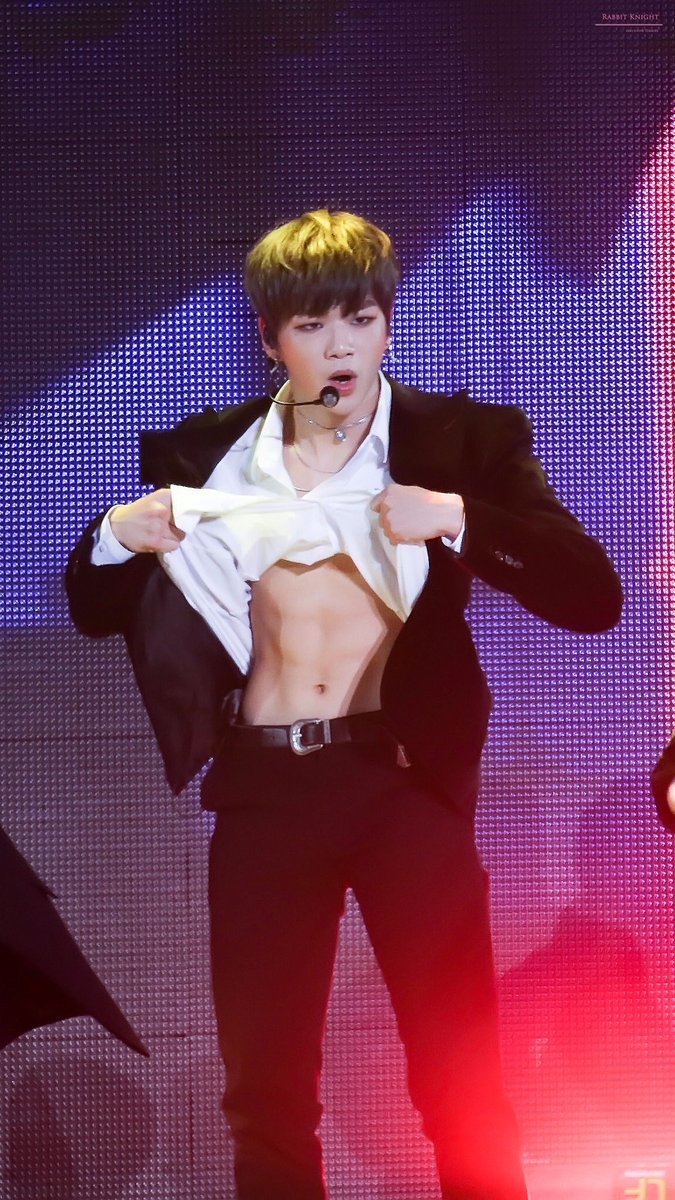 Các idol sở hữu body đáng khao khát nhất Kpop