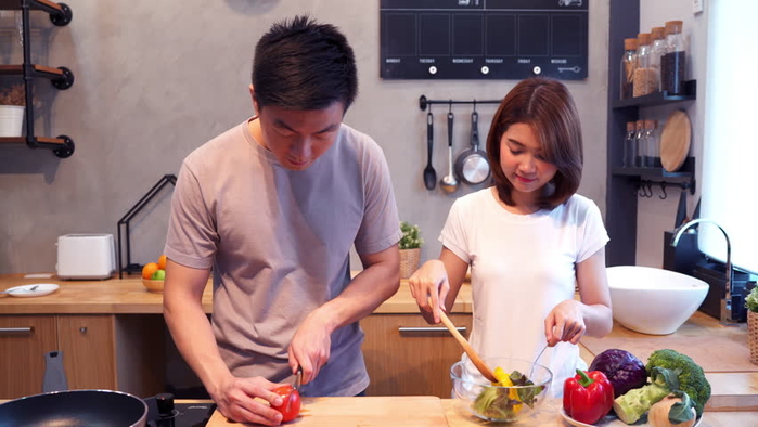 Cần gì 14/2, hãy biến ngày nào cũng là ngày vui Valentine