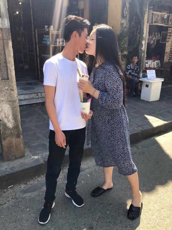 Chàng Hà Nội, nàng Đà Nẵng: Yêu nhau qua một chiếc comment và cái kết