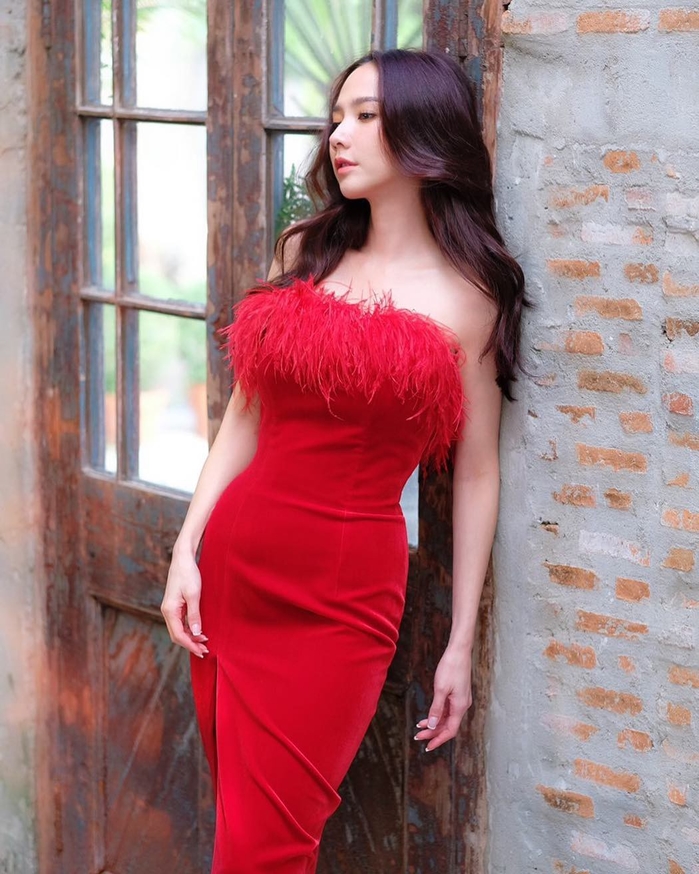 “Hoa mắt” với các mỹ nhân đài Thái: Người nhan sắc cực phẩm, người gi