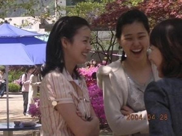 Chuyện thật như đùa Hoa hậu đẹp nhất Hàn Quốc từng là “vệ sĩ”