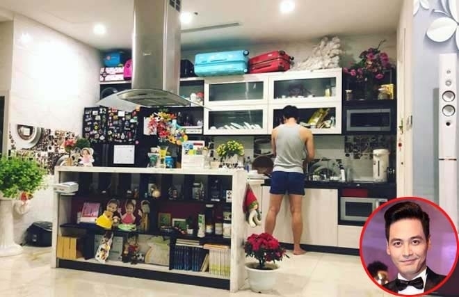 Cởi bỏ vest áo lịch lãm các sao nam khiến fan mê tít vì hành động nhỏ
