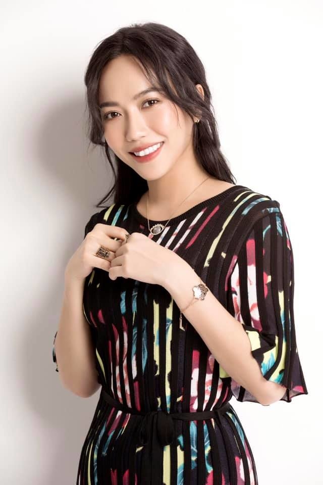 Cung chuc tan xuan: Sao Viet ron rang gui loi chuc tet 2019 den khan gia