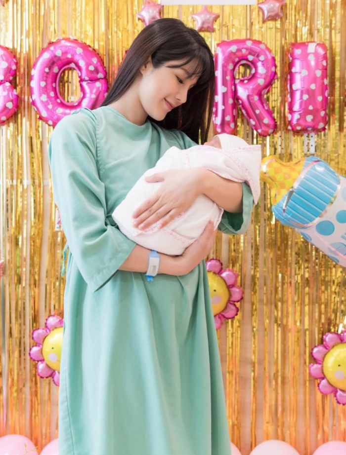 Dàn mỹ nhân Việt cưới chạy bầu