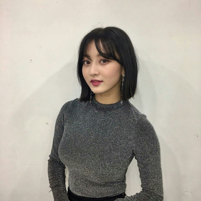 Idol Kpop lột xác mĩ mãn, fan thốt lên: Sao không làm vậy sớm hơn?