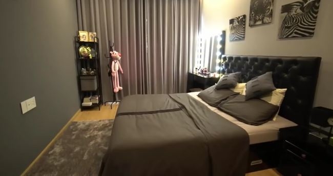 Đọ tài sản của dàn hot girl Việt: Toàn xế hộp hạng sang và nhà tiền tỉ