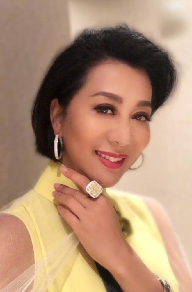 Dù kể chuyện bị đòi...răng khi chia tay, MC Kỳ Duyên nhắn nhủ chị em