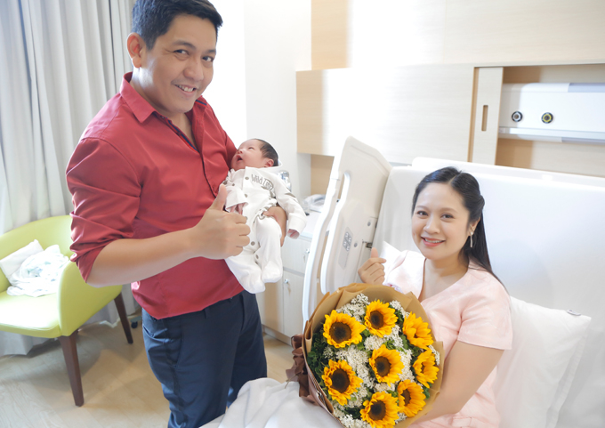 Duc Thinh don vo con xuat vien nhung bieu cam cu Tet moi la bat ngo