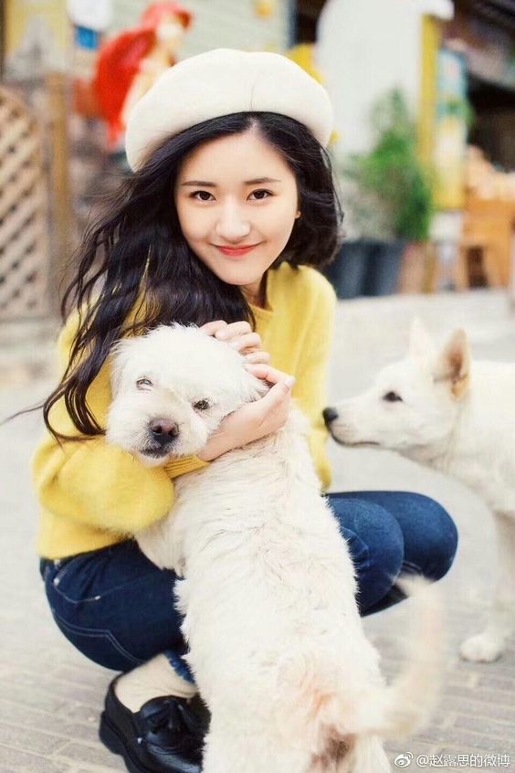Đừng nghĩ yêu sòng phẳng là tốt, là con gái cứ thoải mái yếu đuối