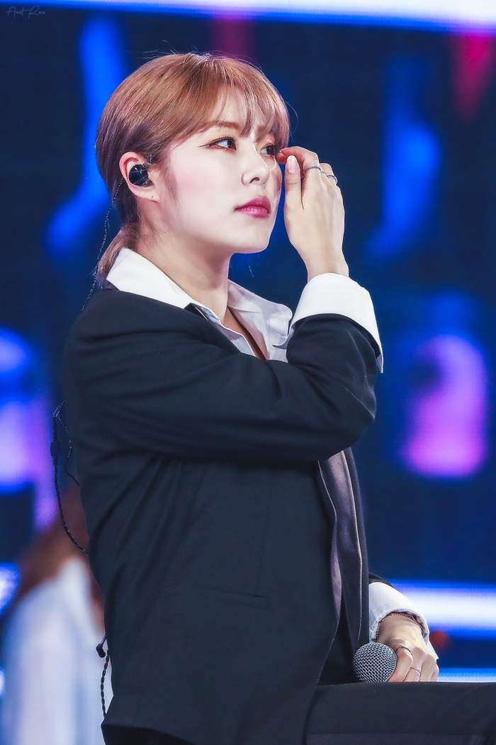 10 mỹ nhân Kpop tuổi Hợi: Toàn gương mặt tài năng và quyến rũ
