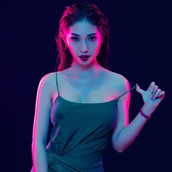 Hành trình trở thành người phụ nữ gợi cảm của Khổng Tú Quỳnh