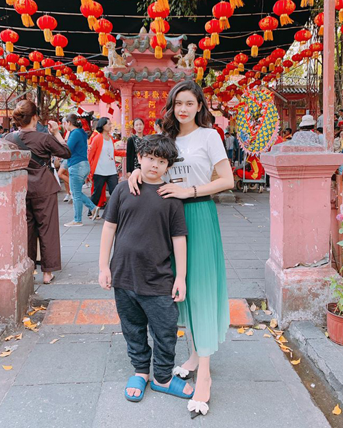 Jolie Nguyễn hiếm hoi khoe người thân, Cường - Đàm vi vu Đà Lạt
